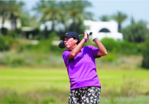 HALL OF FAME golfer Amy Alcott tees off at the SHALVA Golf Tournament this week in Caesarea. (photo credit:YOSSI KLAR)